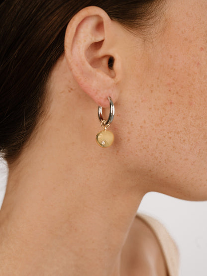 Polished Pebble Huggie Hoop Earrings - 18k Gold Plated | Ettika