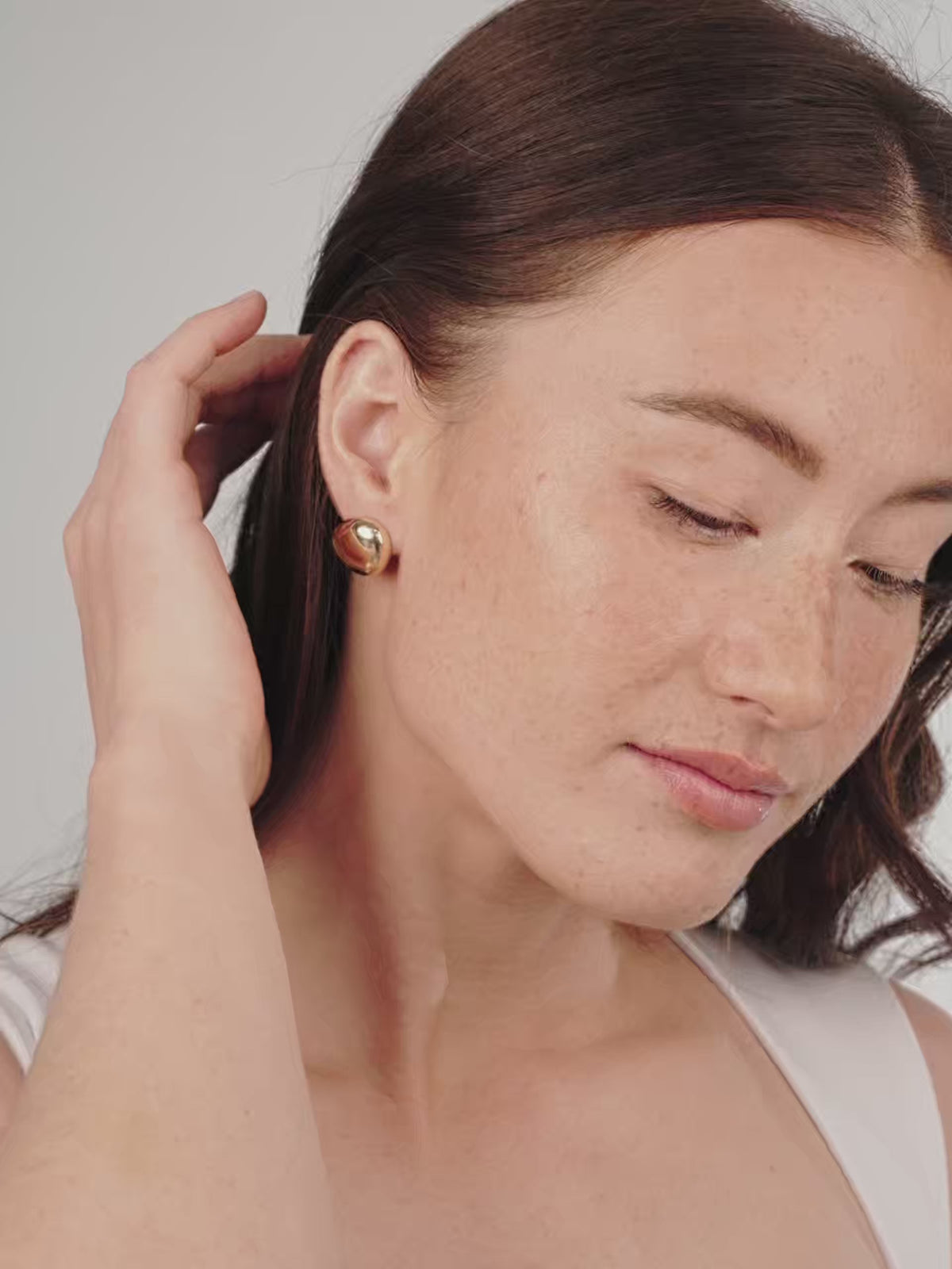 Polished Pebble Stud Earrings - 18k Gold Plated | Ettika