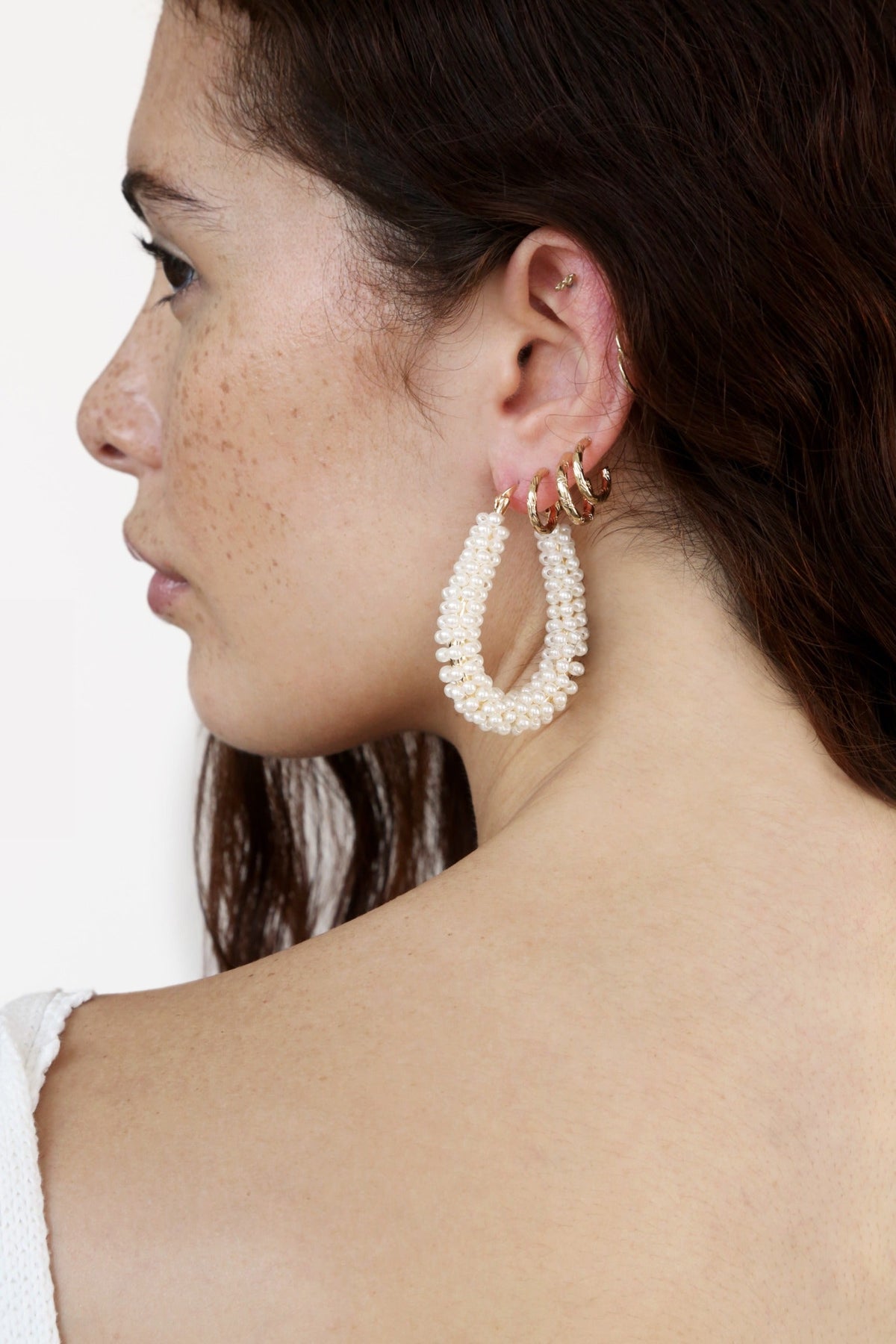 Pearl Wrapped Hoop Earrings - Pearl | Ettika