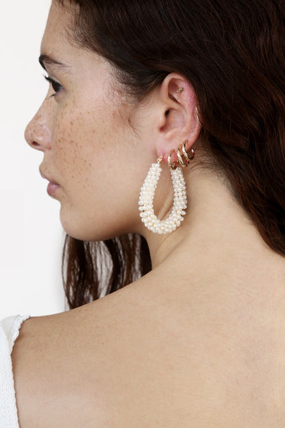 Pearl Wrapped Hoop Earrings - Pearl | Ettika