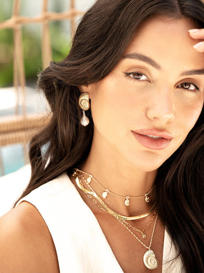 Nautilus Shell Pendant Layered Necklace - Clear Crystal with 18k Gold Plating | Ettika