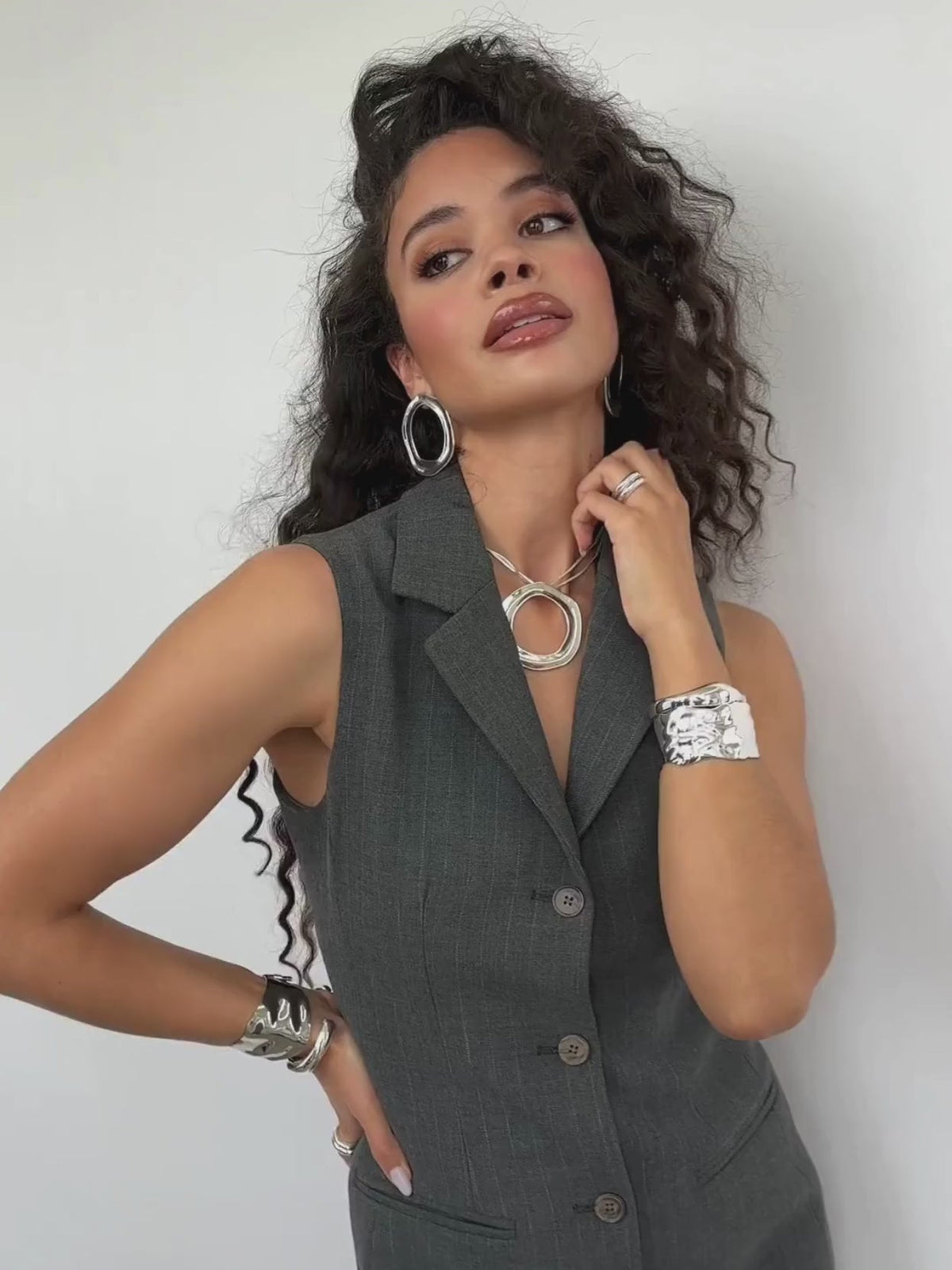 Open Circle Necklace - Silver Plated | Ettika