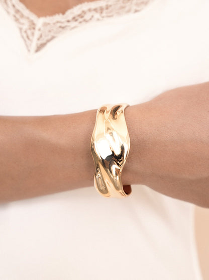 Wavy Days Cuff - 18k Gold Plated | Ettika