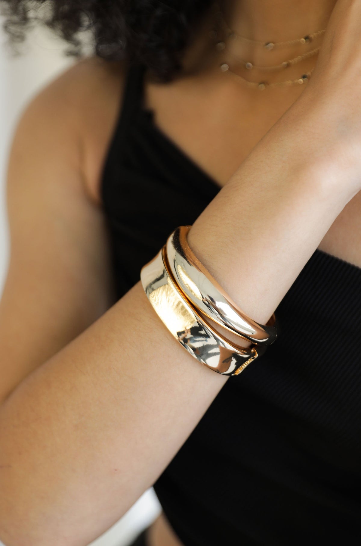 Squared Shine Bangle - 18k Gold Plated | Ettika