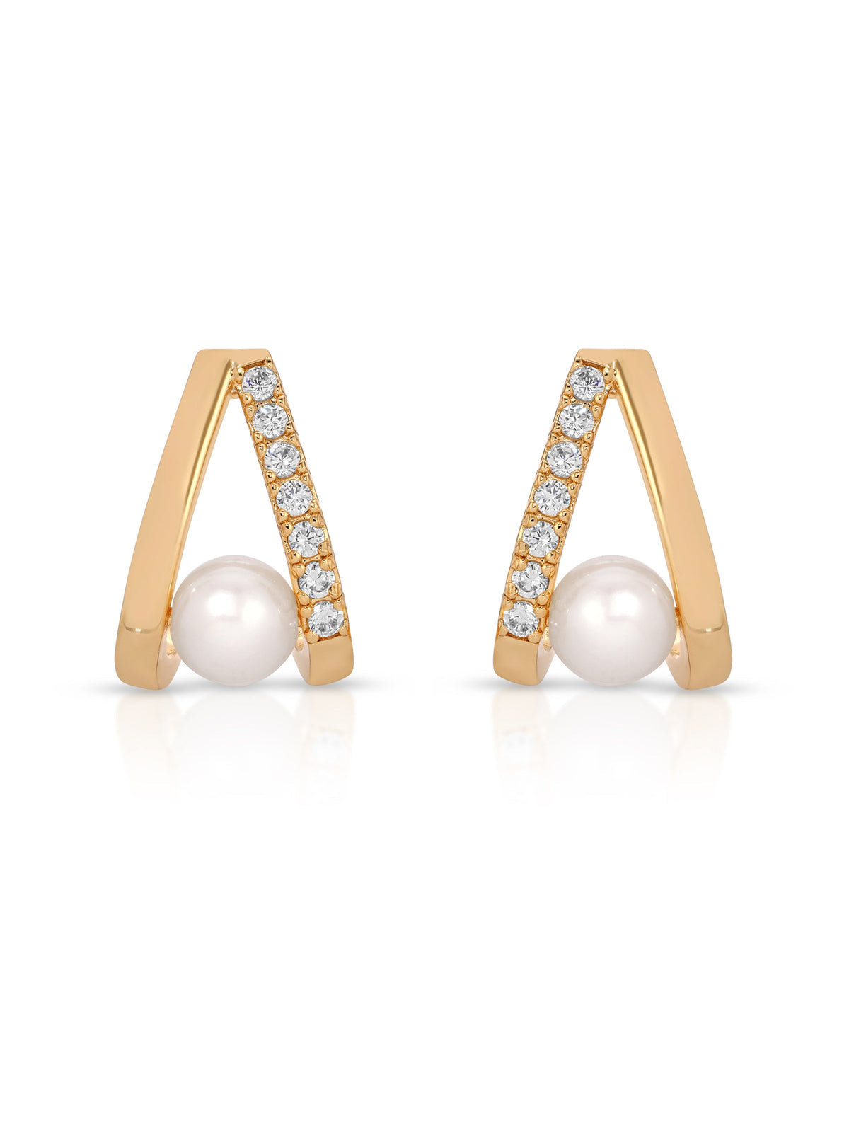 Pavé and Pearl Earrings - Pearl with 18k Gold Plating | Ettika