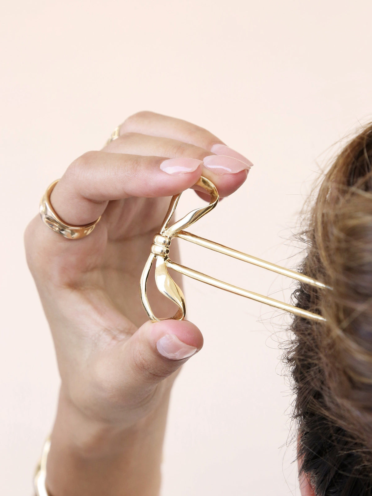 Bow Organica Hair Pin - Gold Tone | Ettika
