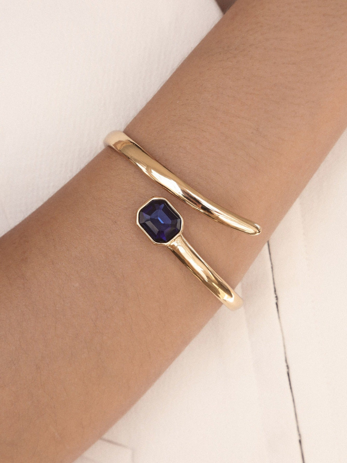Deco Wrap Cuff - Emerald Crystal with 18k Gold Plating | Ettika