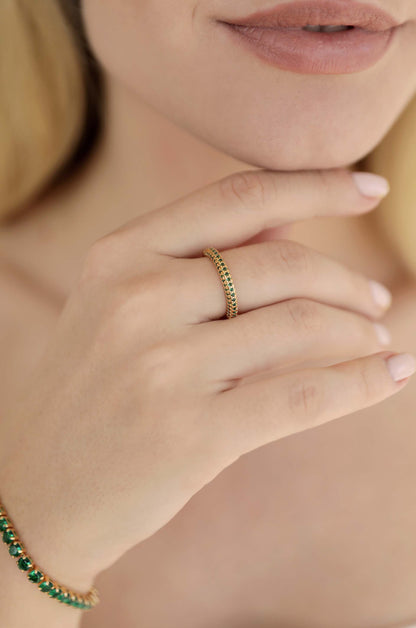 Simple Sparkle Band Ring Set - Black Crystal with 18k Gold Plating | Ettika