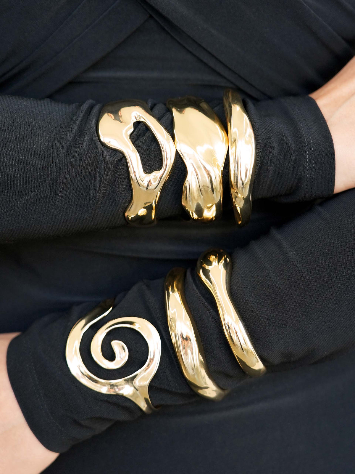Aura Swirl Cuff - 18k Gold Plated | Ettika