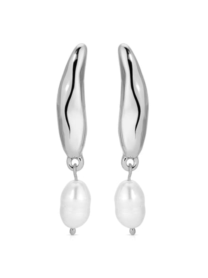 Liquid Luxe Pearl Earrings - Pearl with 18k Gold Plating | Ettika