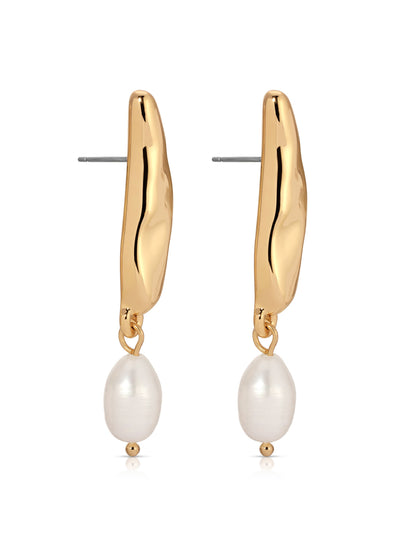Liquid Luxe Pearl Earrings - Pearl with 18k Gold Plating | Ettika