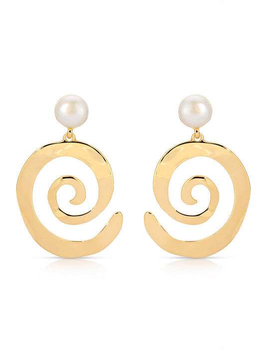 Aura Swirl Pearl Earrings - Pearl with 18k Gold Plating | Ettika