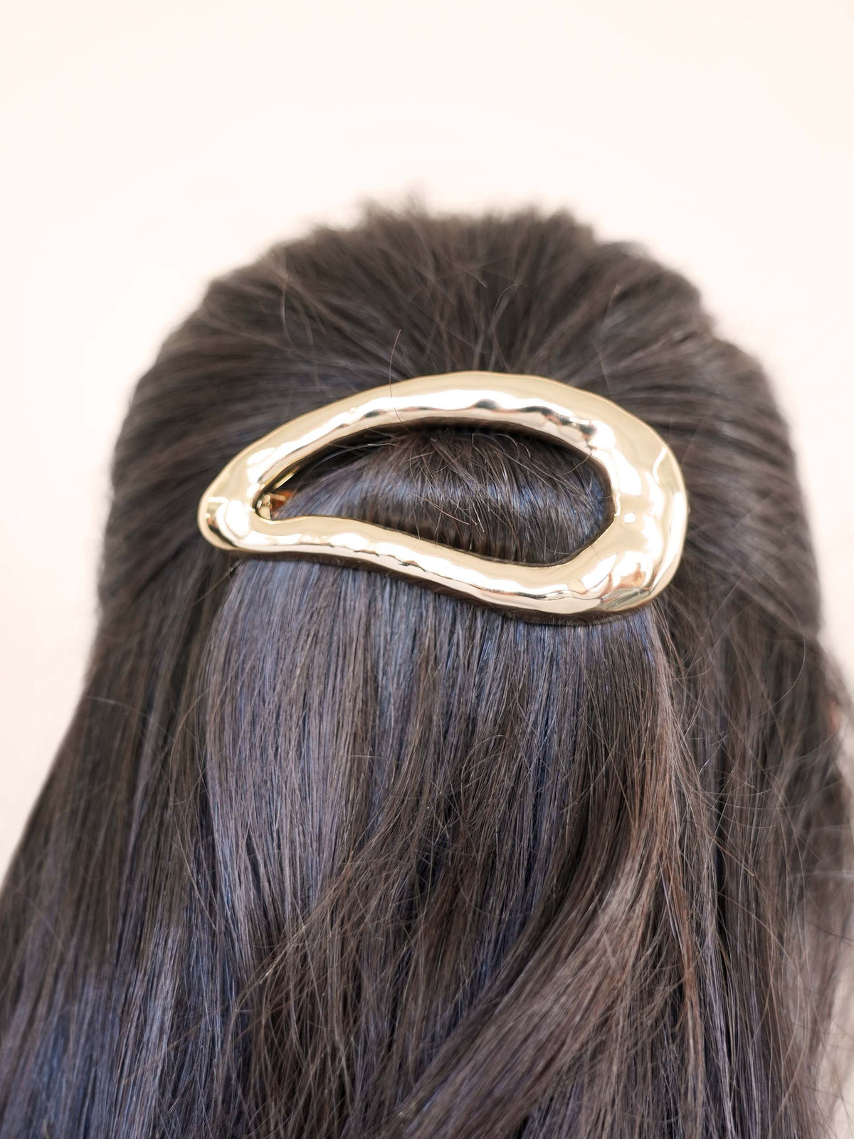 Liquid Wave Barrette - Gold Tone | Ettika