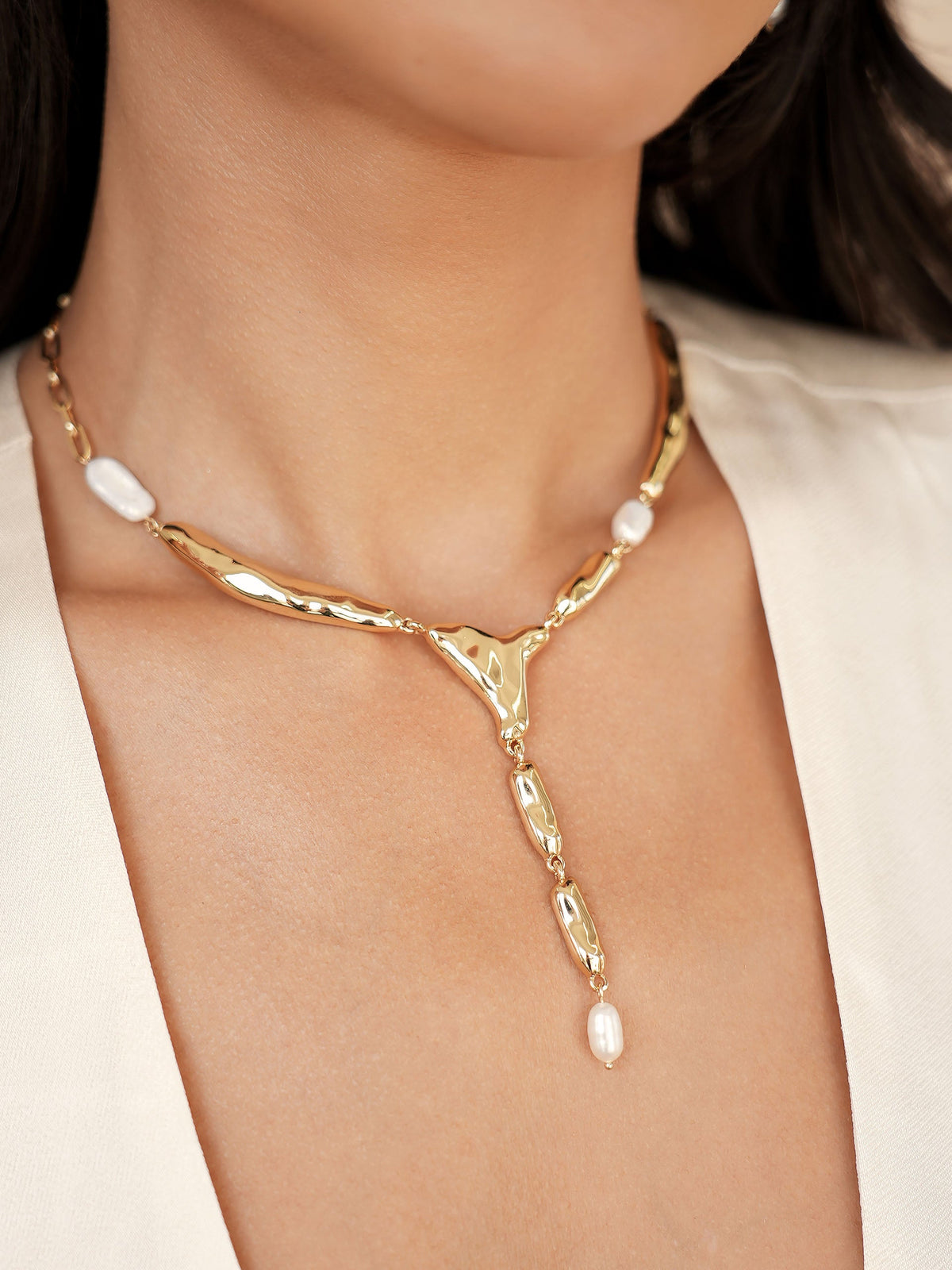 Liquid Melt and Pearl Lariat - 18k Gold Plated | Ettika