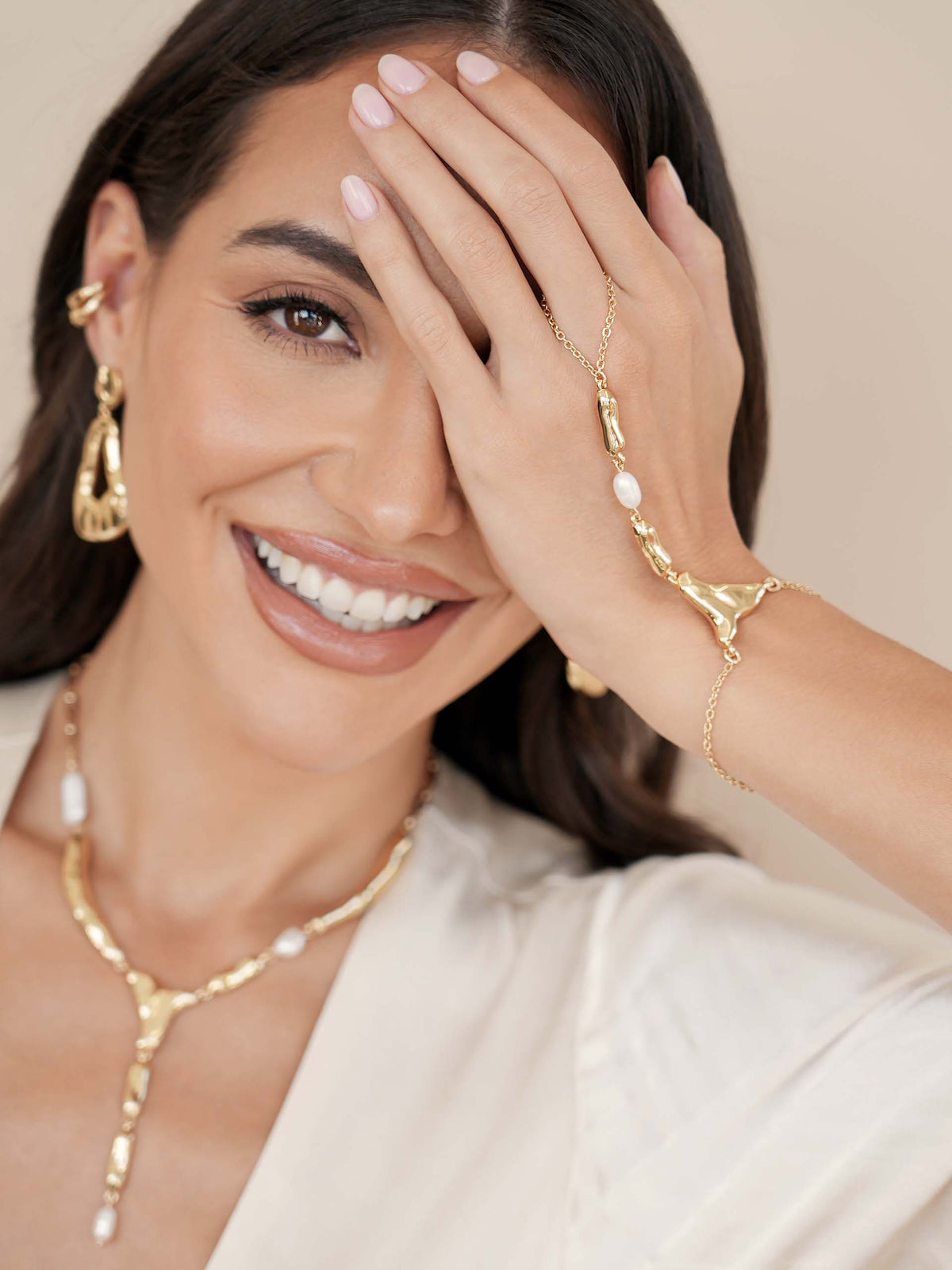 Liquid Metal Hand Chain - Pearl with 18k Gold Plating | Ettika