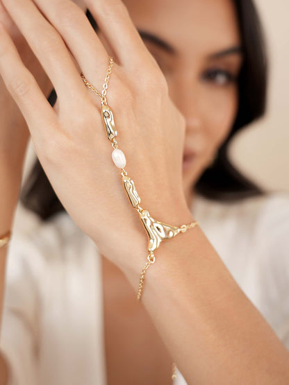 Liquid Metal Hand Chain - Pearl with 18k Gold Plating | Ettika