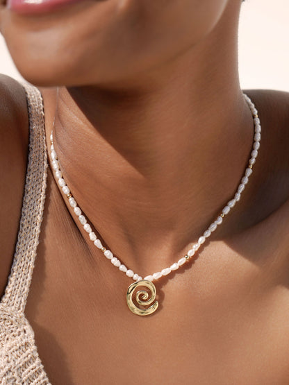 Aura Pearl Necklace - Pearl with 18k Gold Plating | Ettika