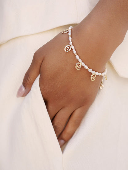 Aura Pearl Bracelet - Pearl with 18k Gold Plating | Ettika