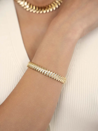 Metal Moderna Bangle - 18k Gold Plated | Ettika