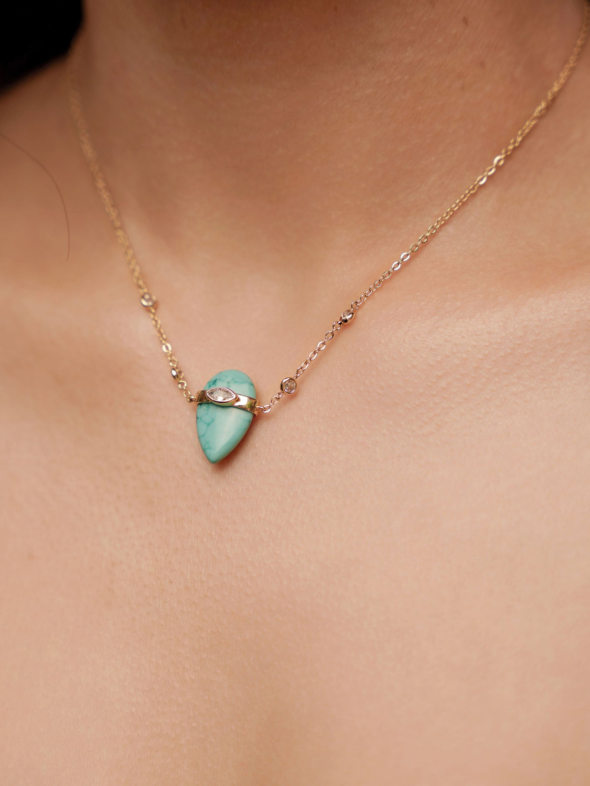 Turquoise Solstice Necklace - Turquoise with 18k Gold Plating | Ettika