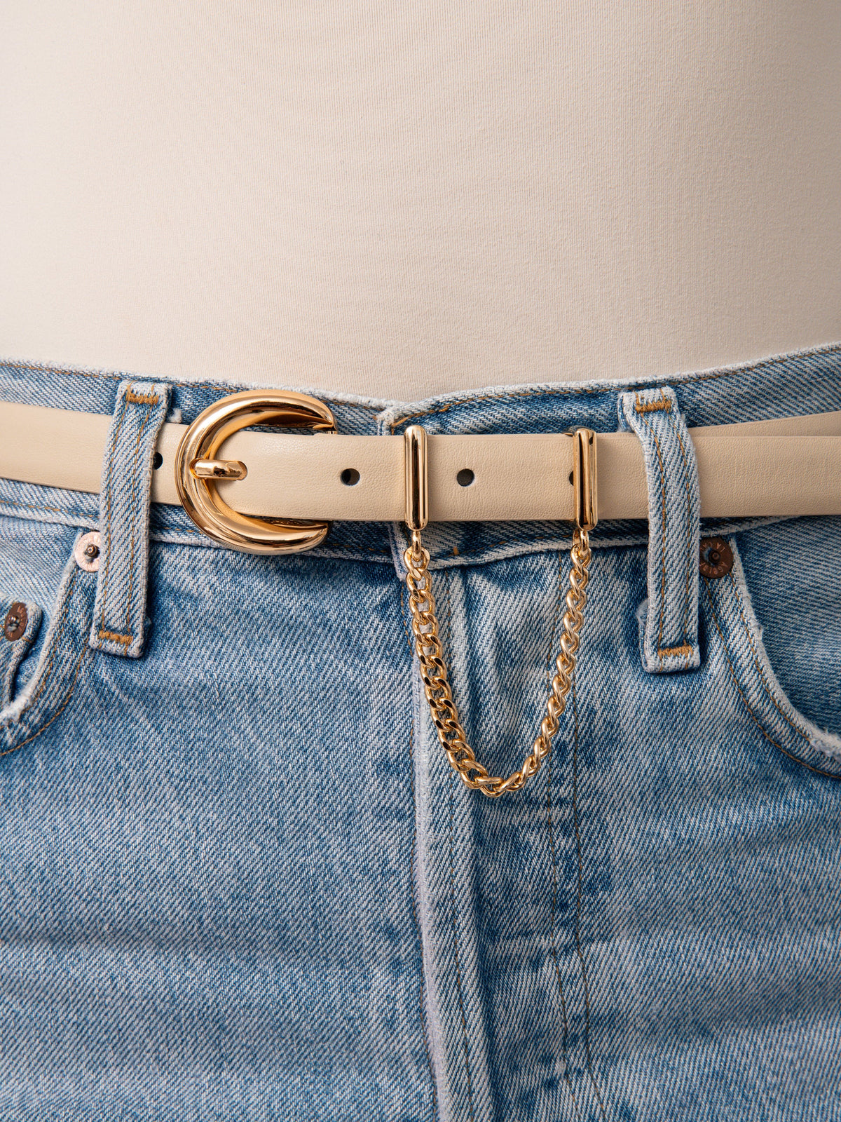 Cascade Chain Belt in Ivory - Ivory Leather with Gold Hardware | Ettika