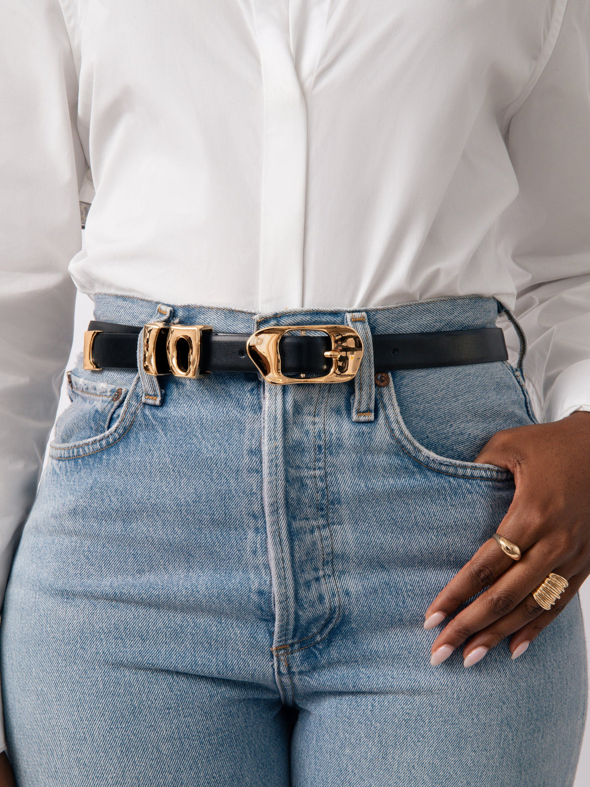 Molten Metal Belt in Black - Carbon Black Leather with Gold Hardware | Ettika