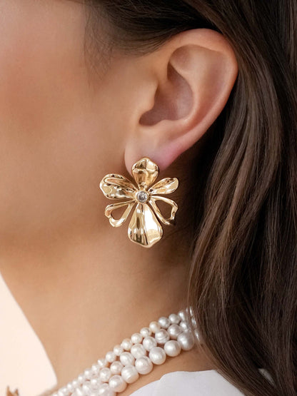 Petals Stud Earrings - Clear Crystal with 18k Gold Plating | Ettika