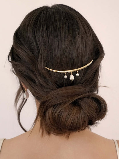 Mermaid Pearl Barrette - Pearl with Gold Tone | Ettika