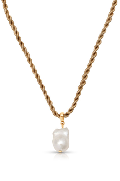 Freshwater Token Necklace - Beige Rope with 18k Gold Plating | Ettika