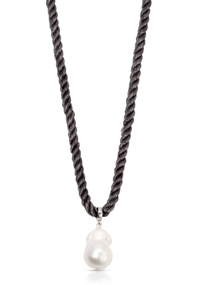 Freshwater Token Necklace - Beige Rope with 18k Gold Plating | Ettika