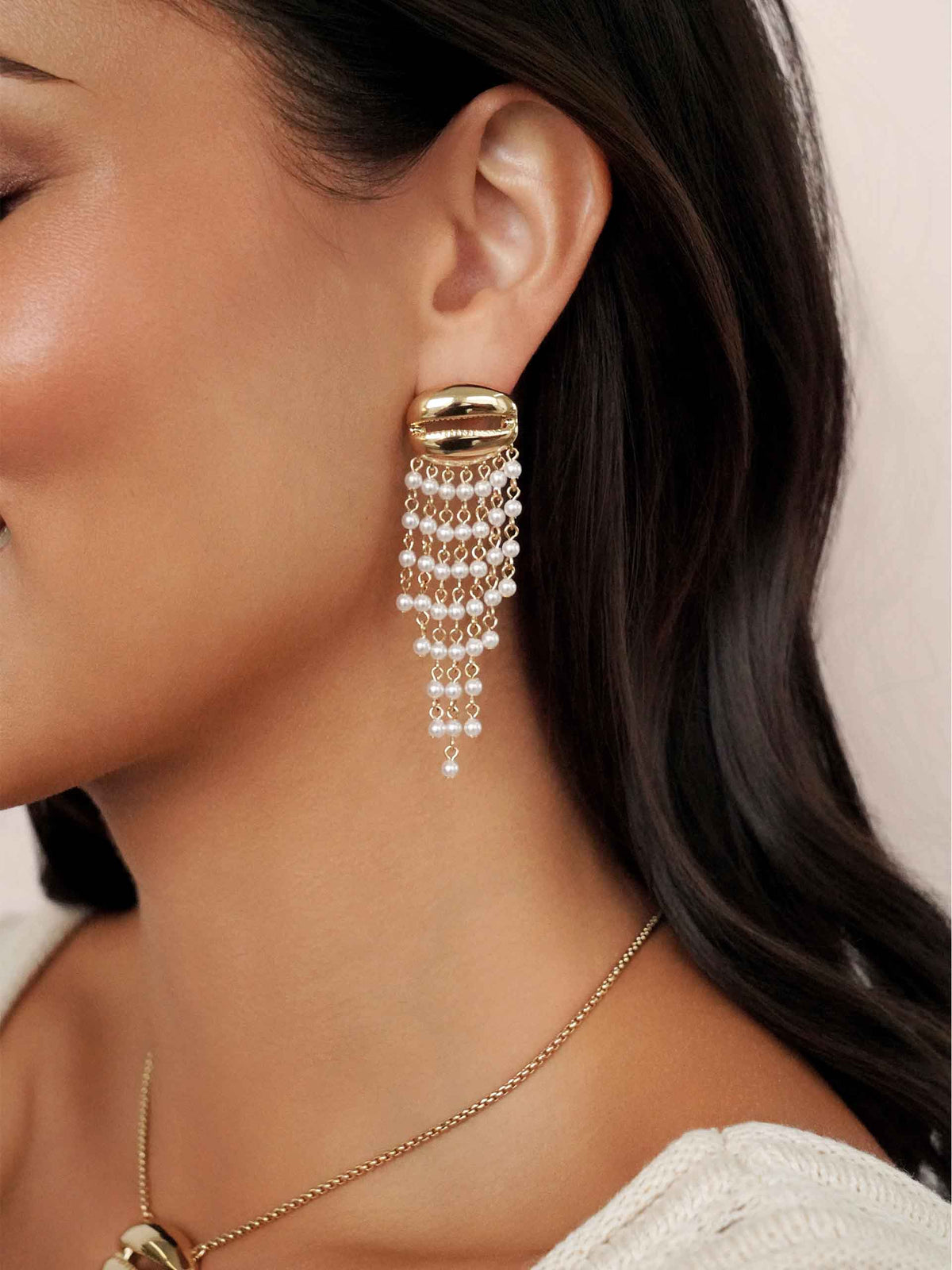 Mykonos Shell Dangle Earrings - Pearl with 18k Gold Plating | Ettika
