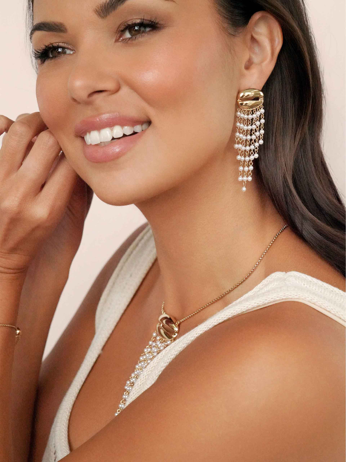 Mykonos Shell Dangle Earrings - Pearl with 18k Gold Plating | Ettika