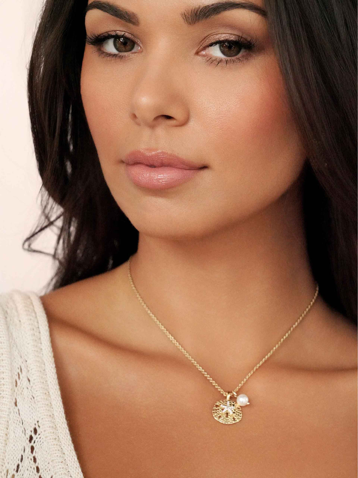 Sand Dollar Charm Necklace - Pearl with 18k Gold Plating | Ettika