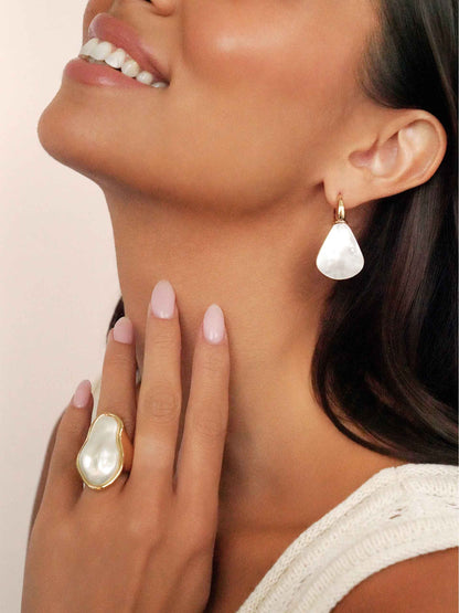 Sun-Kissed Pearl Earrings - Mother of Pearl with 18k Gold Plating | Ettika