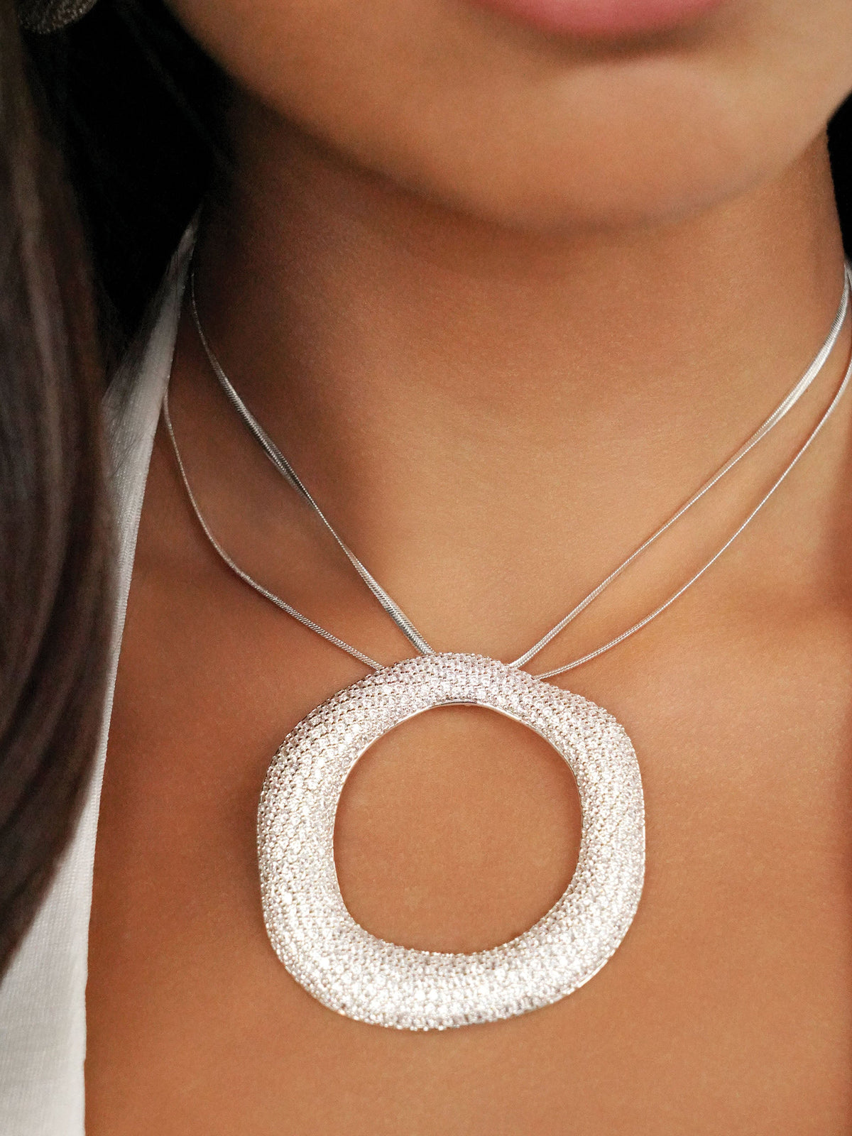 Open Circle Pavè Necklace - Clear Crystal with Silver Plating | Ettika