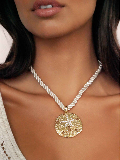 Sand Dollar Pendant Necklace - 18k Gold Plated | Ettika