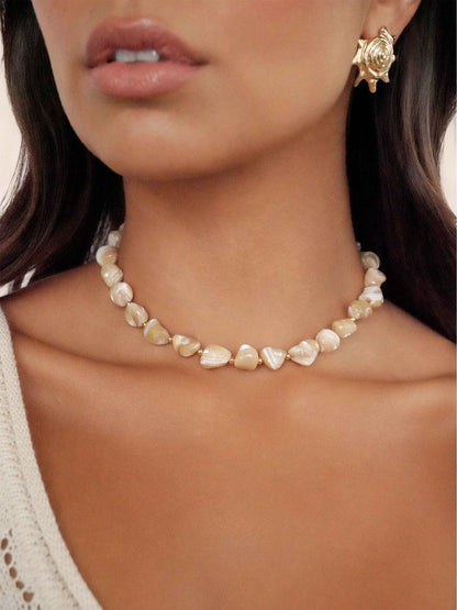 Coastal Beauty Necklace - Brown Shell with 18k Gold Plating | Ettika