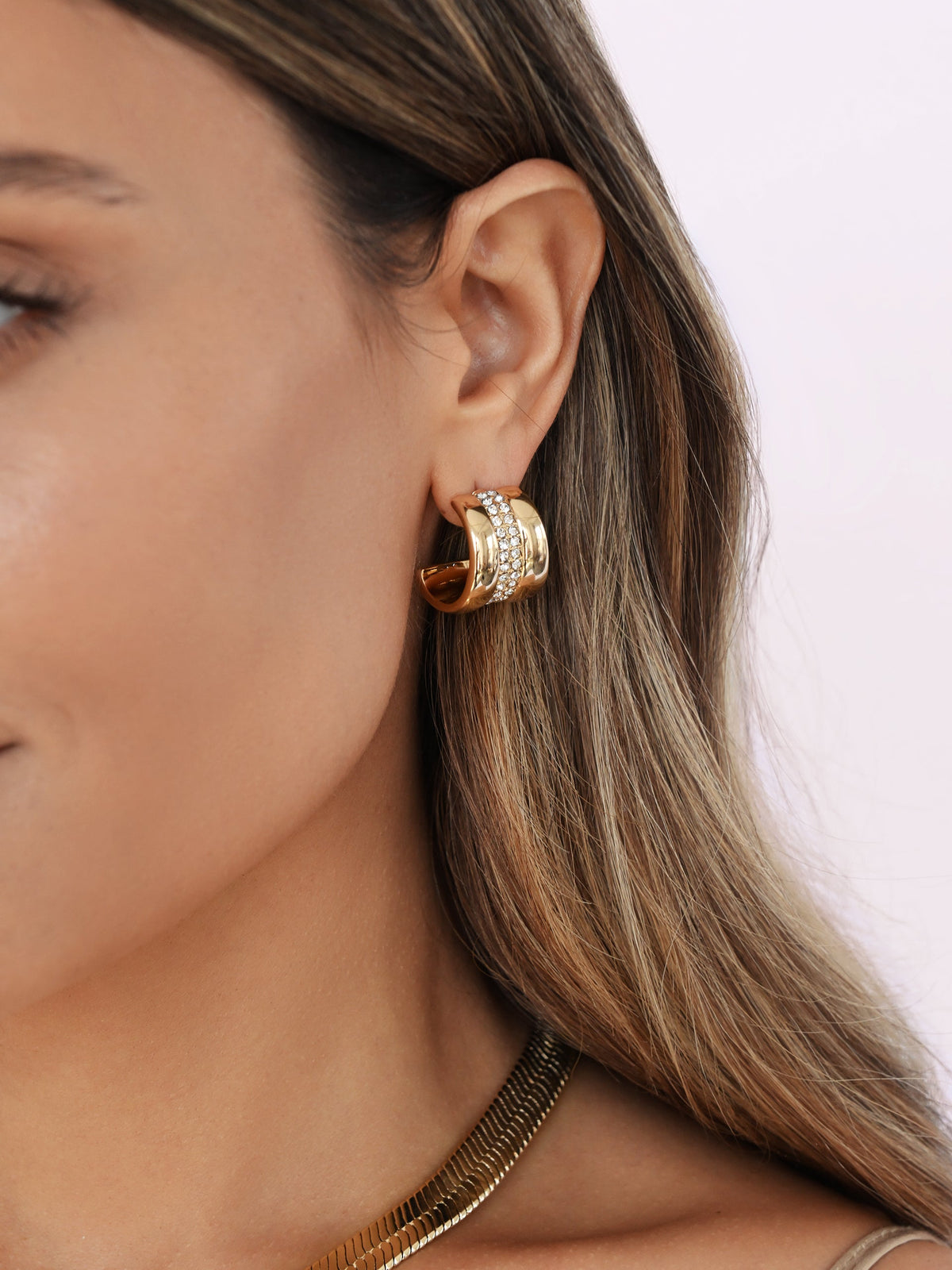 Pave Center Hoops - Clear Crystal with 18k Gold Plating | Ettika
