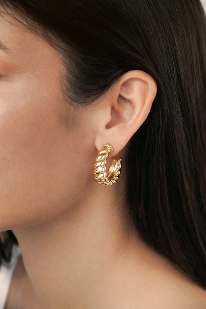 Modern Ribbed Hoops - Silver Plated | Ettika
