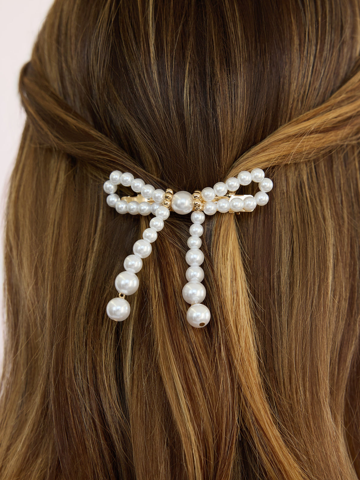 Aurora Pearl Bow Barrette - Pearl with Gold Tone | Ettika