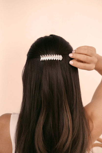 Moderna Hair Clip - Gold Tone | Ettika