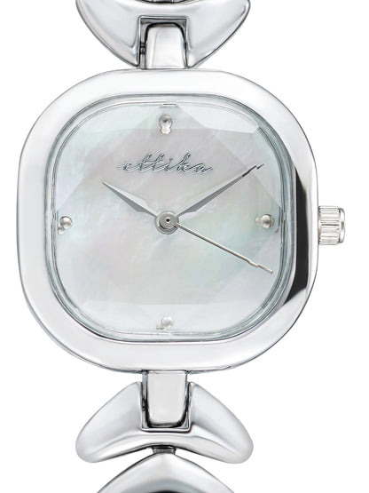 Metal Moderna Bracelet Watch in Silver - Mother of Pearl Dial with Silver | Ettika