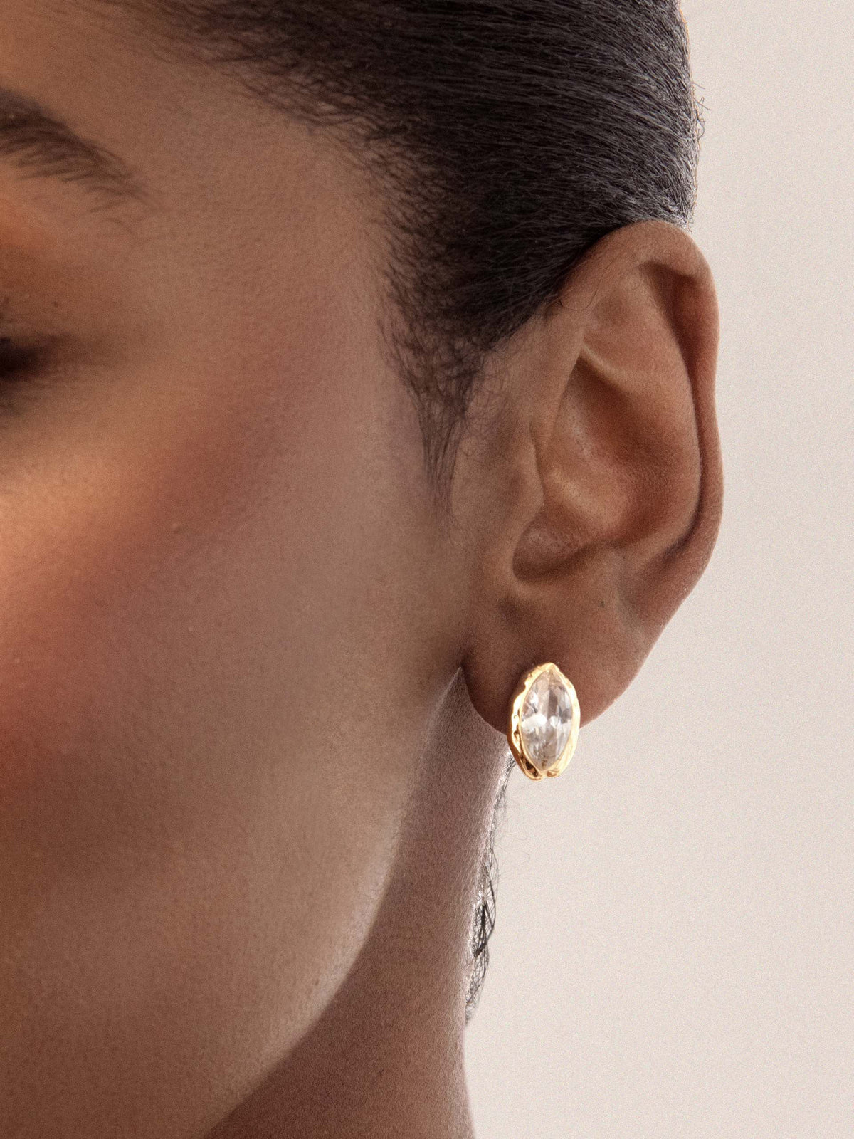 Crystal Luxe Mini Studs - Clear Crystal with 18k Gold Plating | Ettika