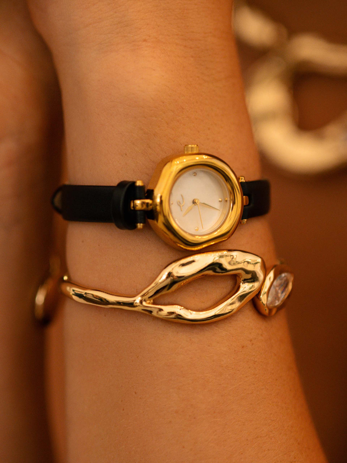 Molten Marquise Cuff - Clear Crystal with 18k Gold Plating | Ettika