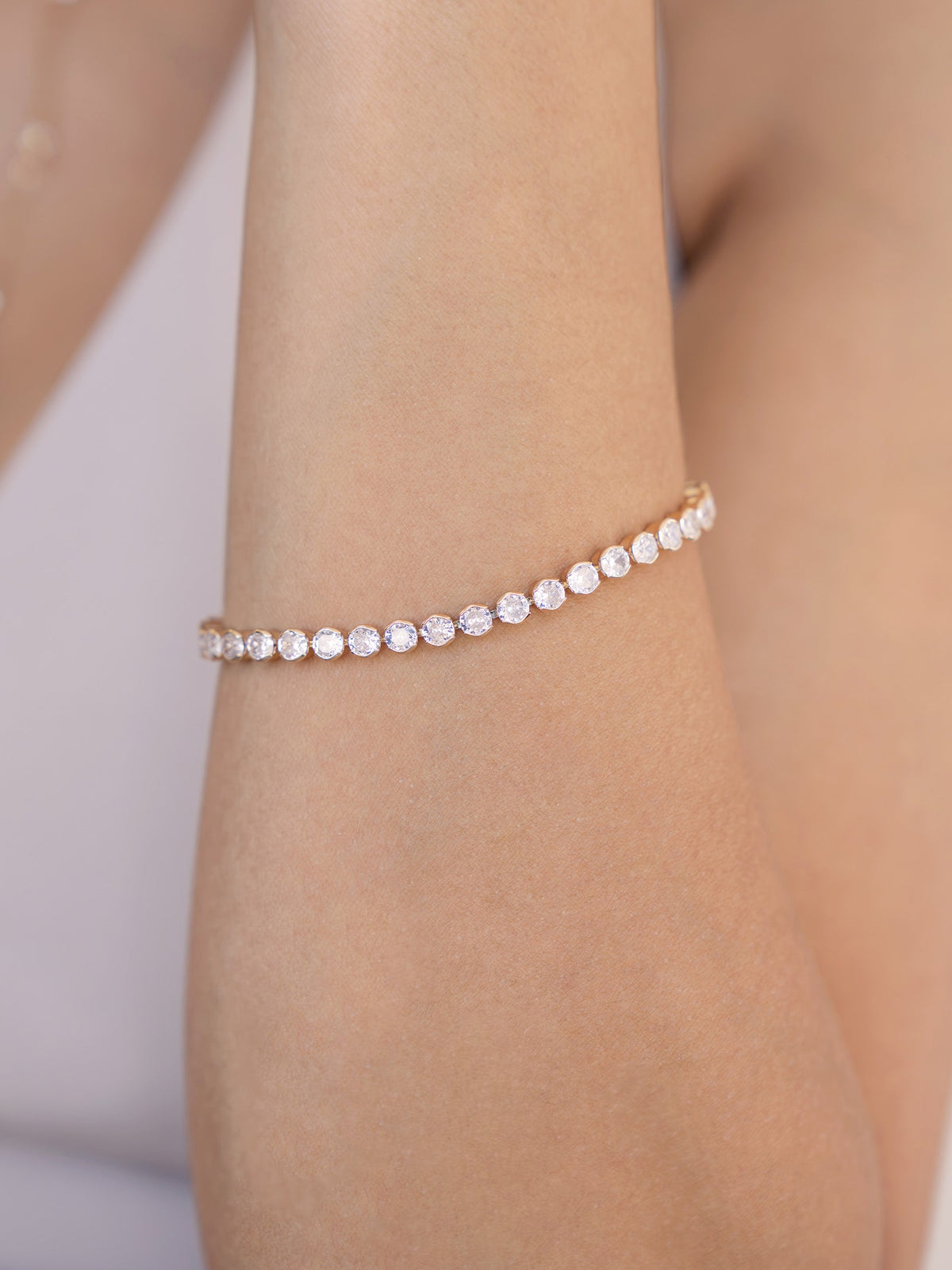 Crystal Chain Tennis Bracelet - Black Crystal with 18k Gold Plating | Ettika