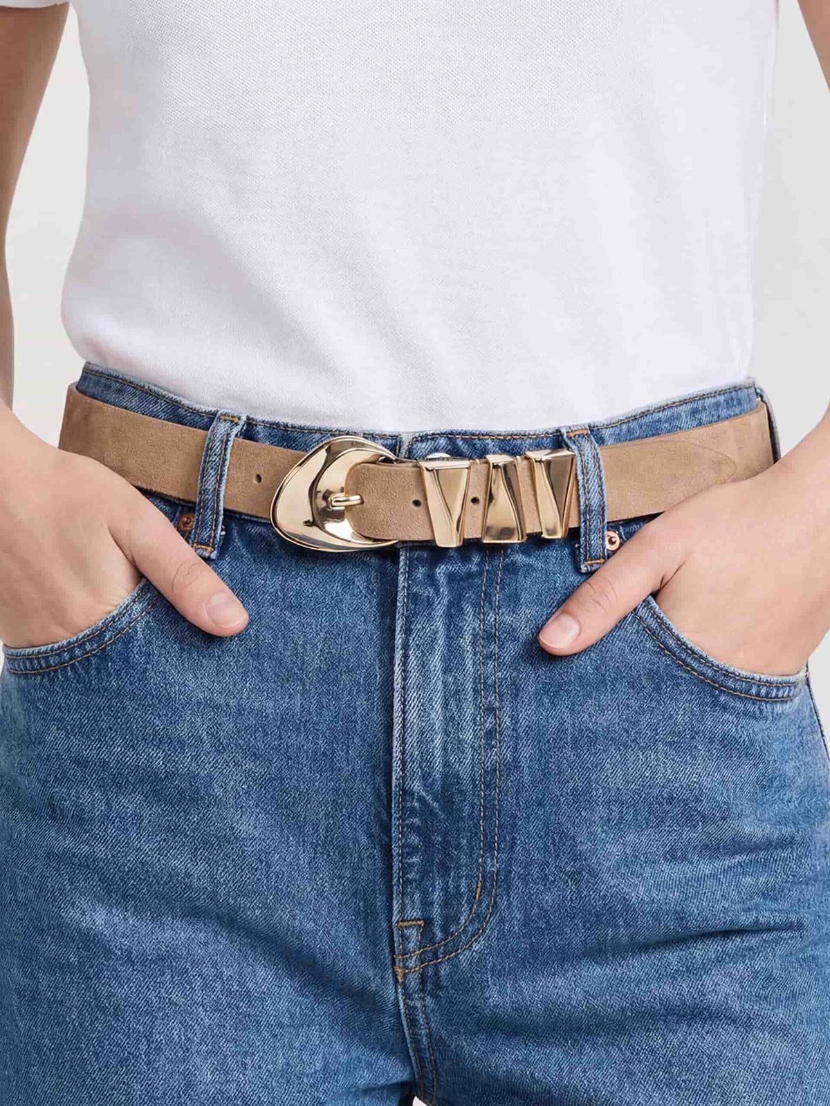 Modern Western Belt in Shiitake Suede - Shiitake Suede with Gold Hardware | Ettika