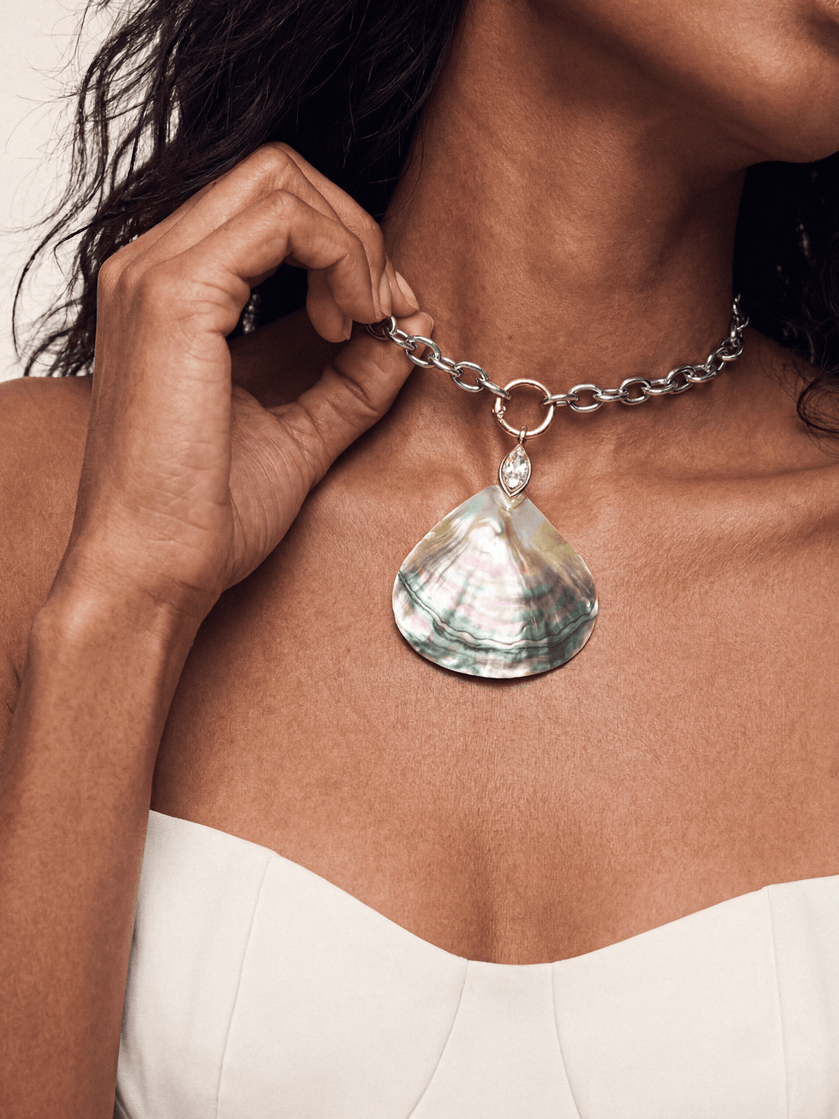 Mixed Metal Shell Statement Necklace - Shell with Mixed Metal | Ettika