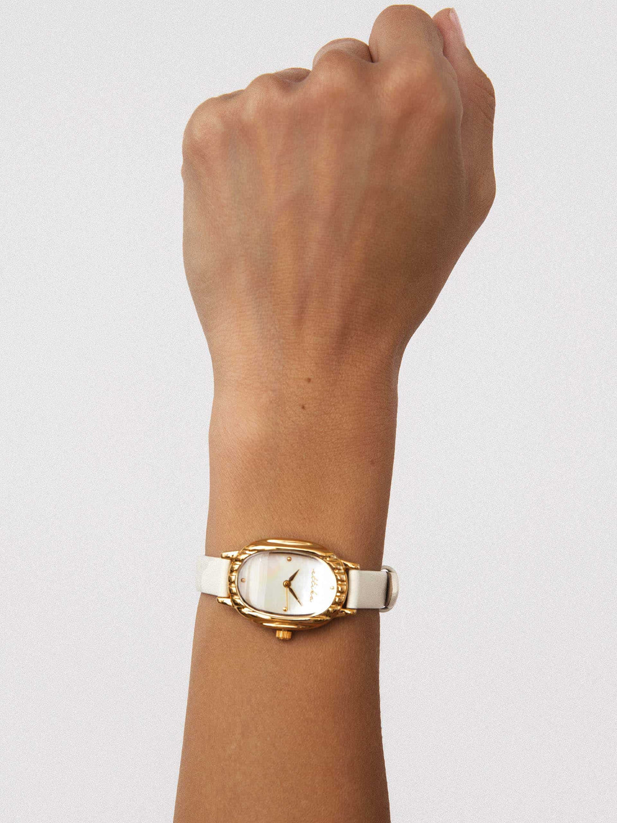 Timeless Texture Bone Leather Watch - Mother of Pearl Dial with Bone Leather and Gold | Ettika