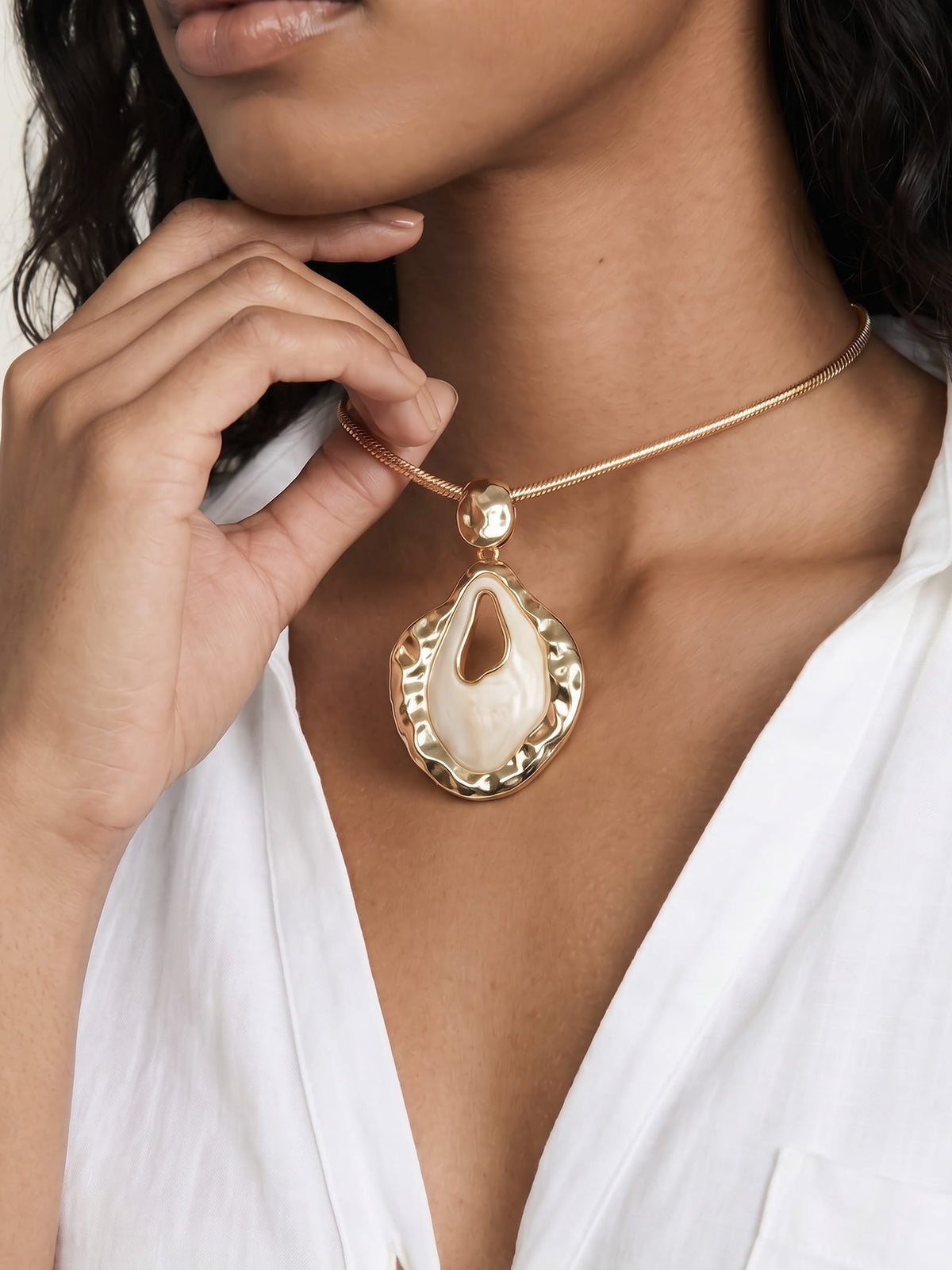 Acrylica Pendant Necklace - Bone Acrylic with 18k Gold Plating | Ettika