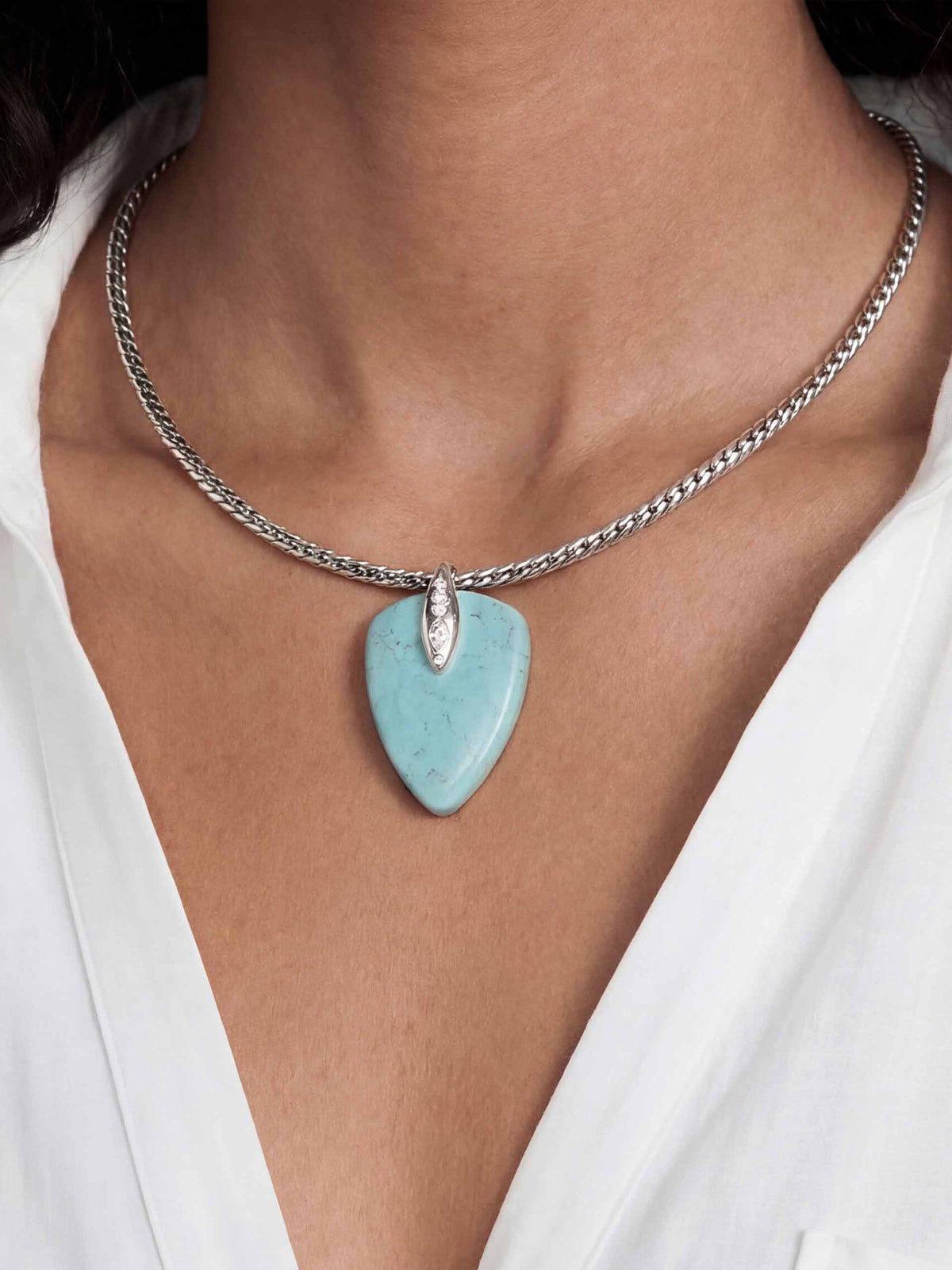 Turquoise Solstice Pendant Choker - Turquoise with Silver Plating | Ettika